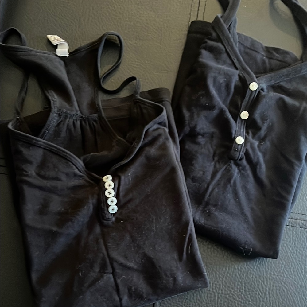 Old Navy Black Buttoned Sleeveless Tank Top